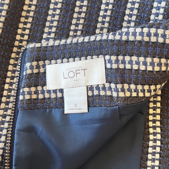 Loft mini skirt - Picture 4 of 5